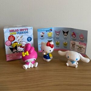 Hello Kitty and Friends Mini Figurines - Hello Kitty, My Melody, Cinnamonroll